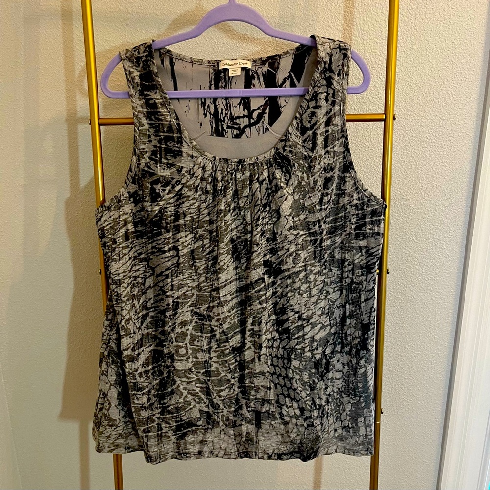 Cold water Creek Tank Tank Top Grey and Black Loose and Comfy Size XL